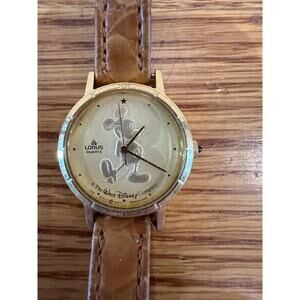 Vintage Lorus‎ Walt Disney Mickey Mouse Unisex Quartz Watch